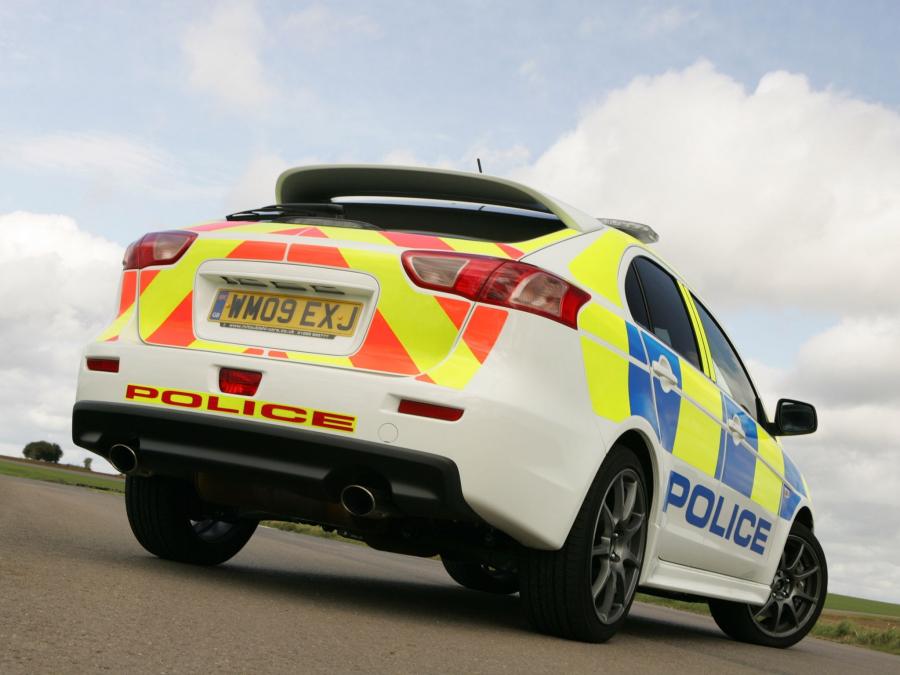  Mitsubishi Lancer Sportback UK Police Car 2009 года  (фото 6 из 11)